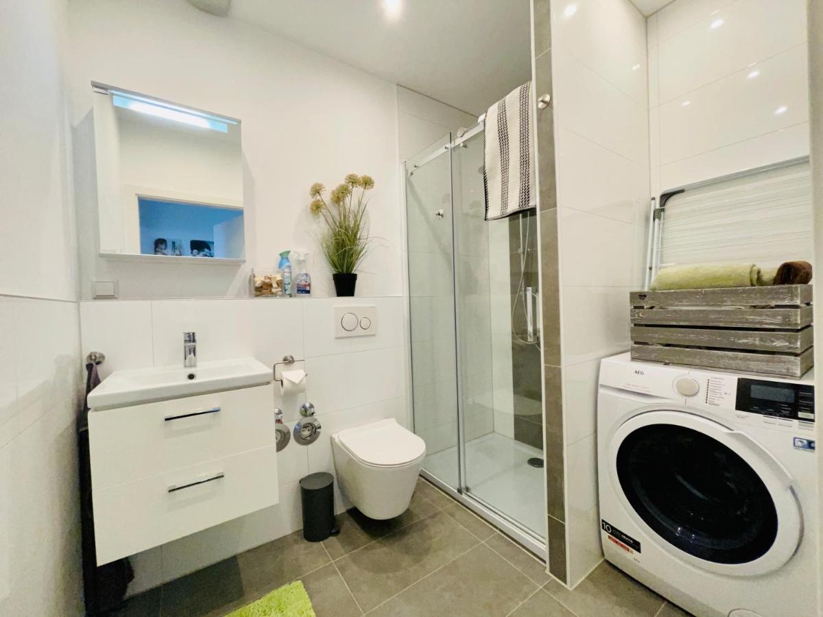 2 Room Galerie Einliegerwohnung In Rheinstetten, Messe Naehe, Rollstuhlfahrer Geeignet Esterno foto