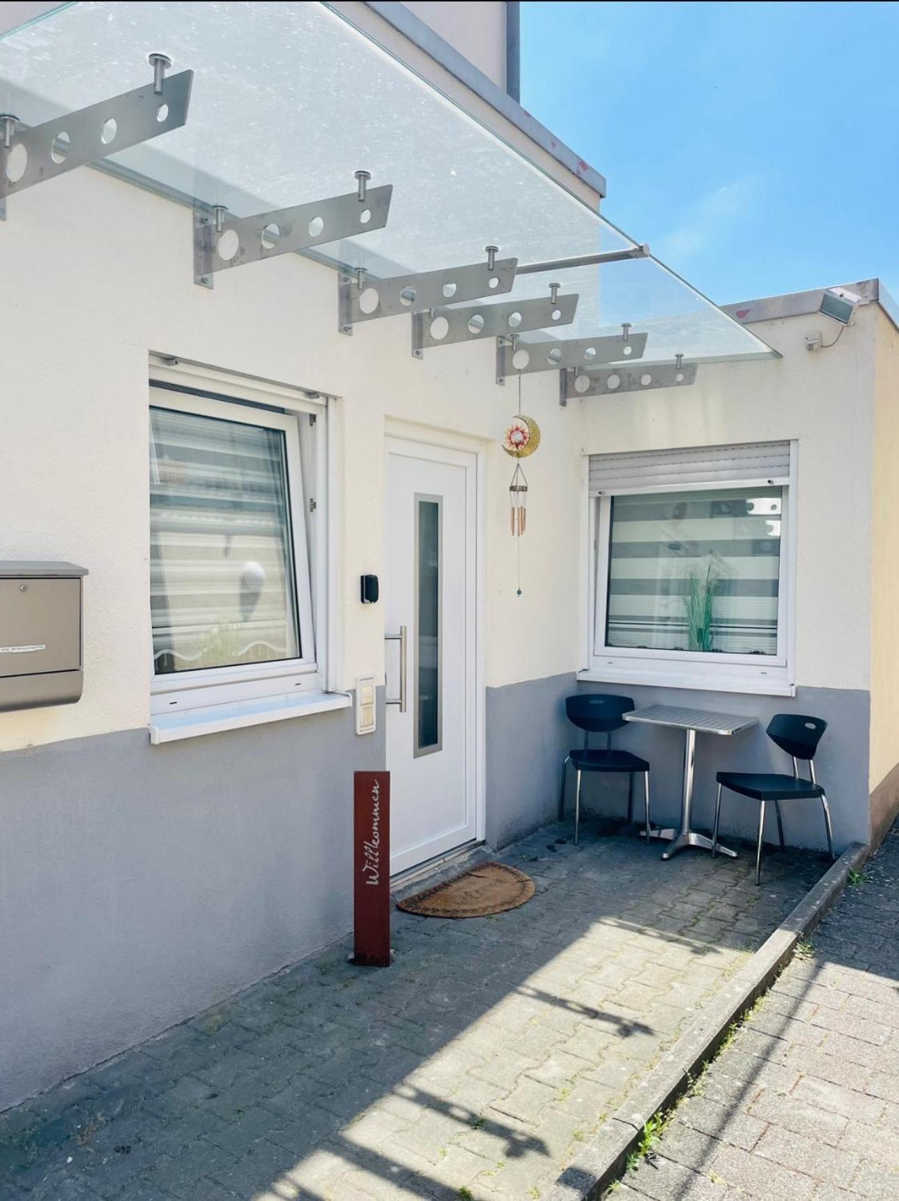 2 Room Galerie Einliegerwohnung In Rheinstetten, Messe Naehe, Rollstuhlfahrer Geeignet Esterno foto