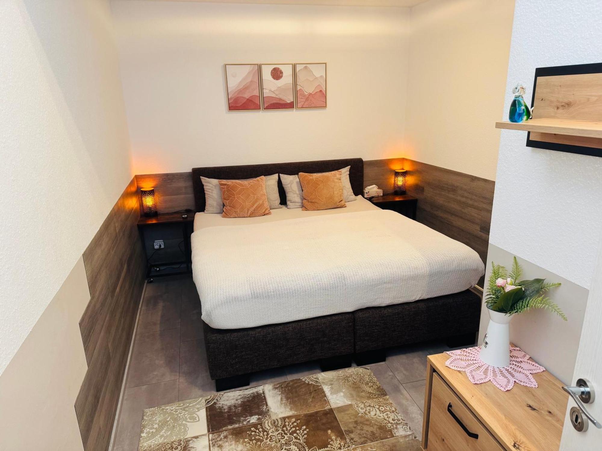 2 Room Galerie Einliegerwohnung In Rheinstetten, Messe Naehe, Rollstuhlfahrer Geeignet Esterno foto